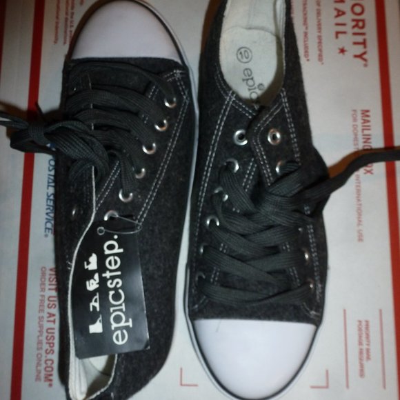 Sale Women's Epic Step Rubber Cushioned Sole Sneakers Size 10 - Picture 2 of 8